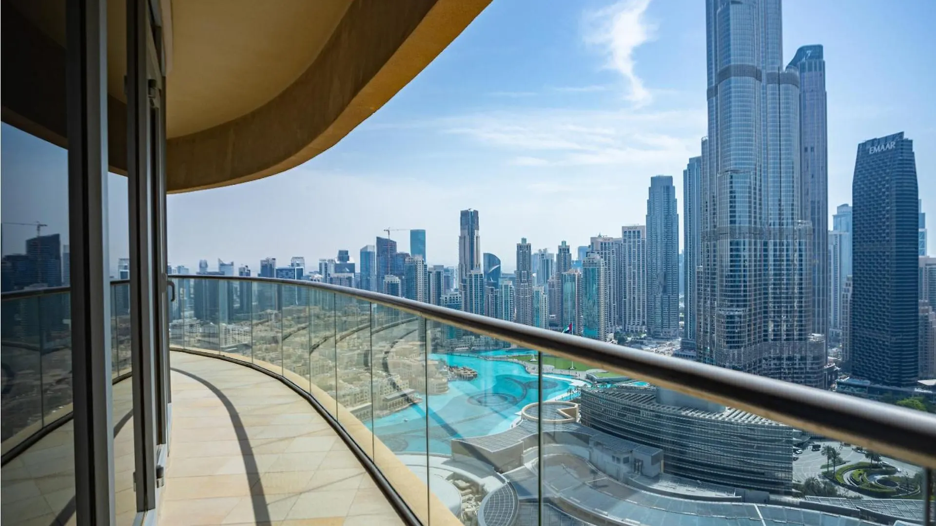 Paradise View The Dubai Mall Residences 0*,